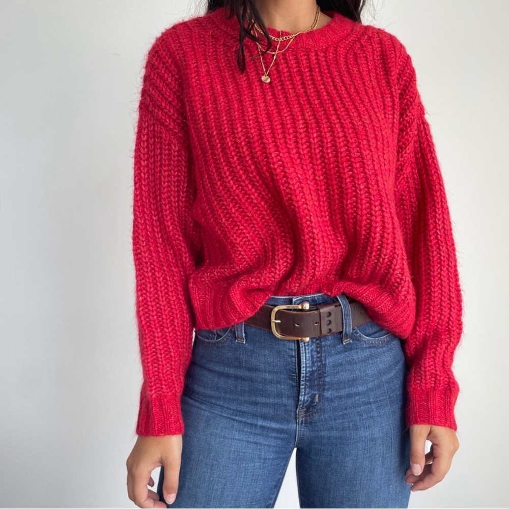 AE Cozy Red Knit Crew Neck Sweater